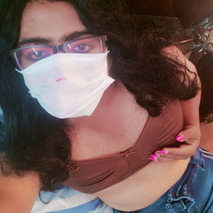 Desi Sissy Shriya Zen