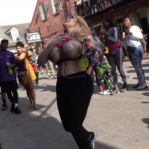 Tits4beads